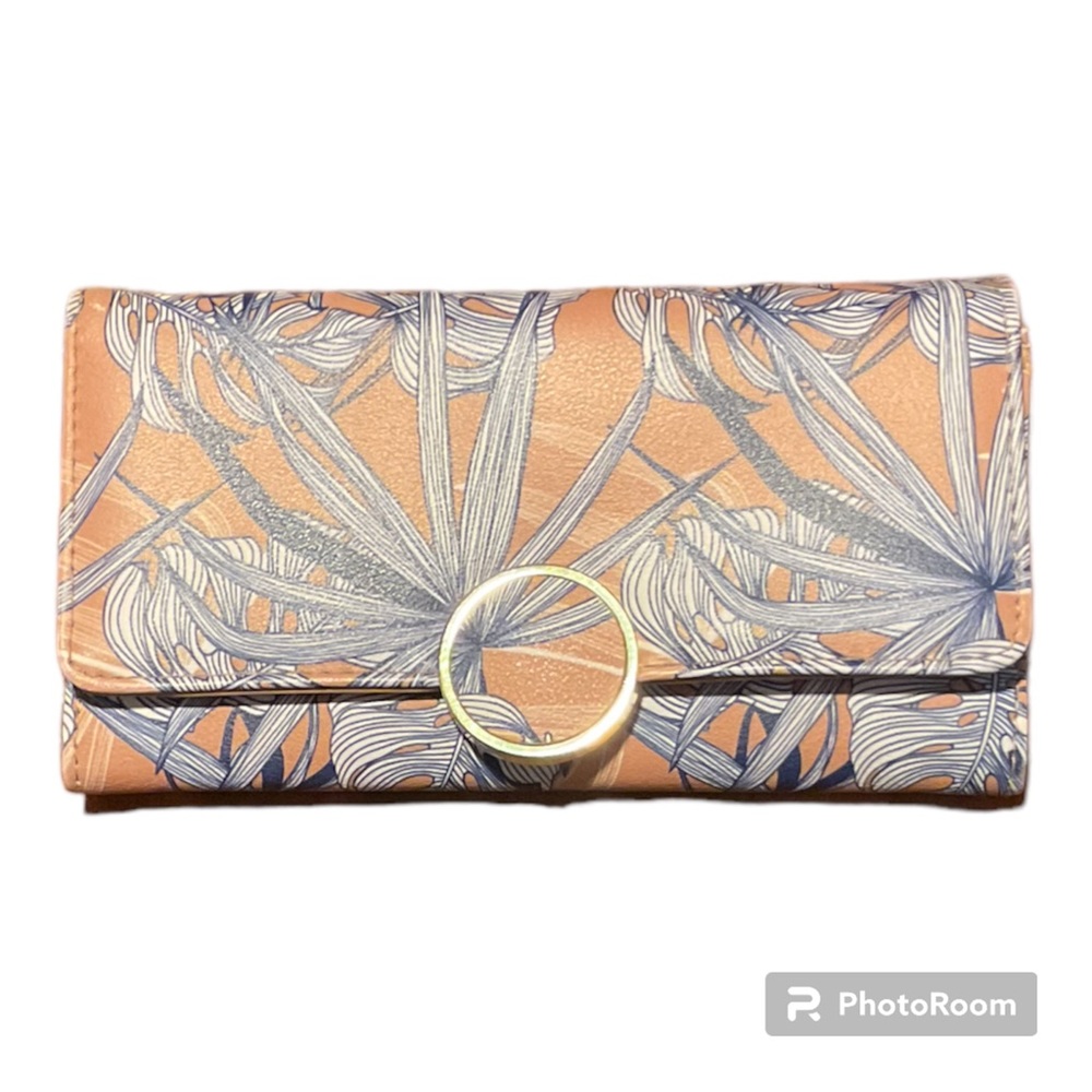 Women’s trifold, wallet, floral, print multiple pockets inside and out